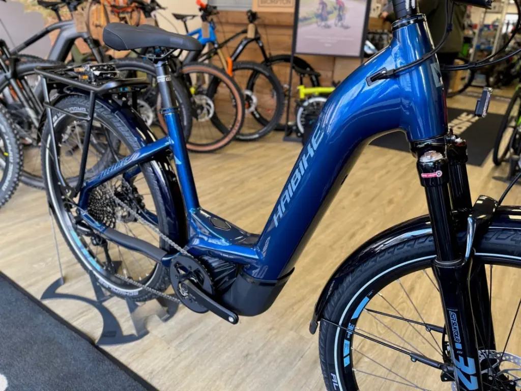 haibike-trekking-8-low-2023-hybrid-bike-royalbluesilver-18925-b.webp