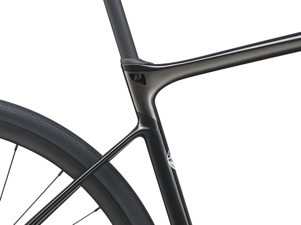 Defy Advanced 2